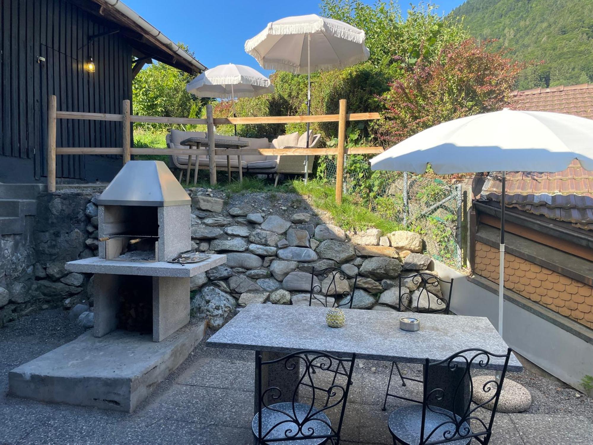 Charming Alpine Retreat By Apartments Capricorn Gsteigwiler Екстер'єр фото