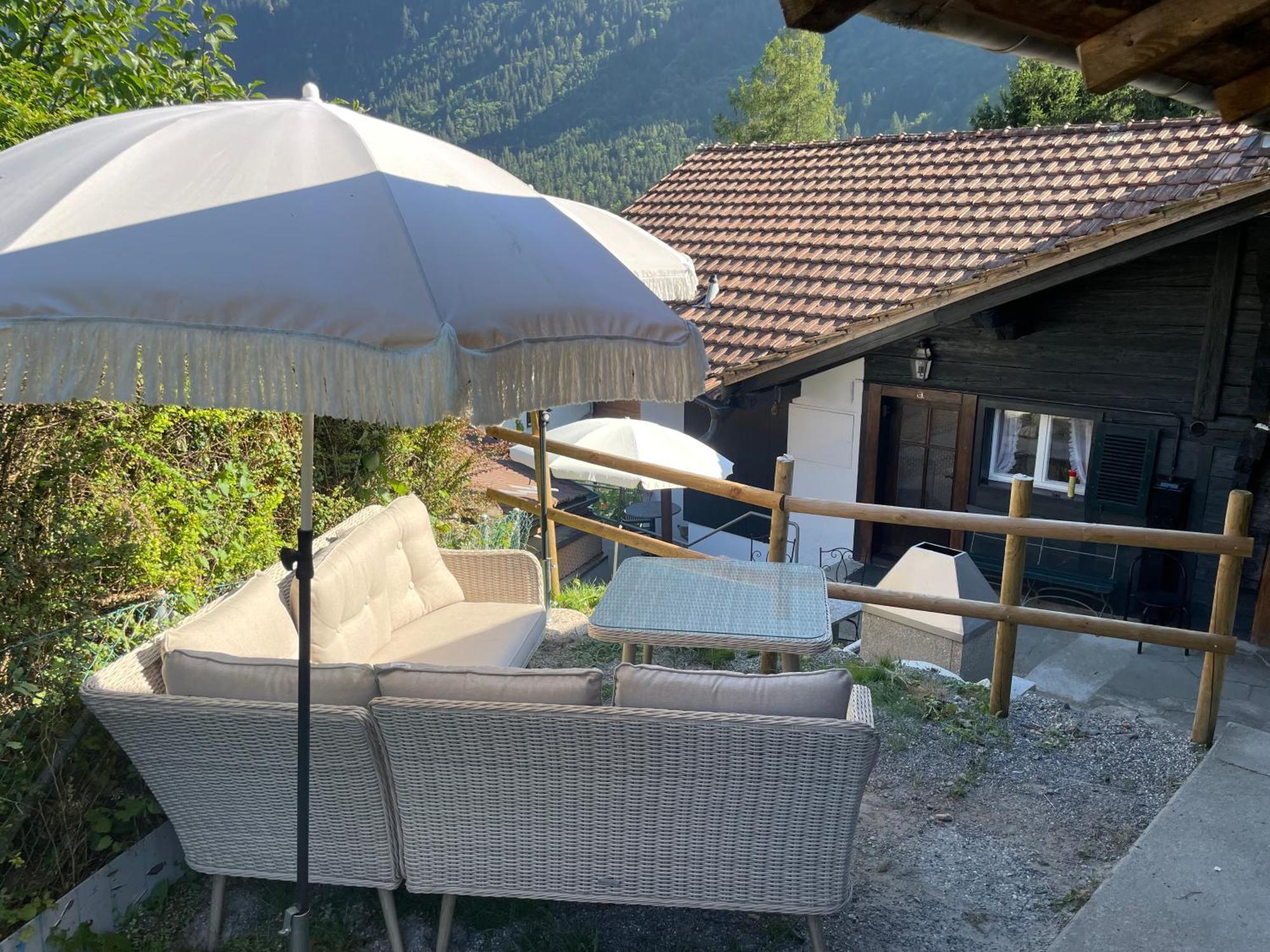 Charming Alpine Retreat By Apartments Capricorn Gsteigwiler Екстер'єр фото